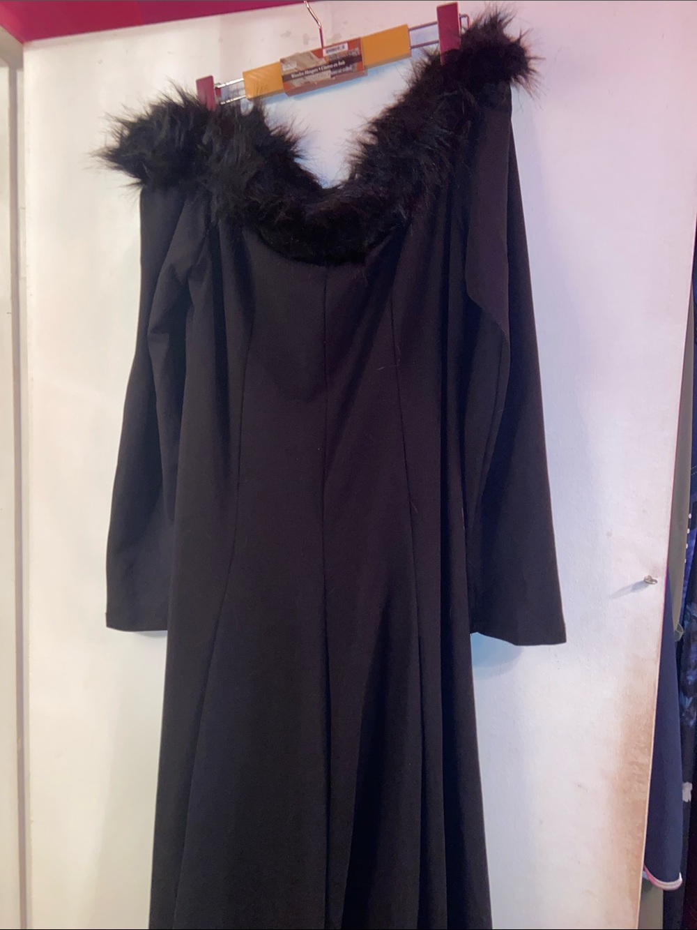 SHEIN Black Long-Sleeve Dress with Faux-Fur Trim
